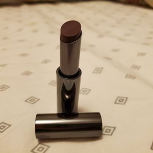 Buy 1 get 2 free Lise watier lipstick